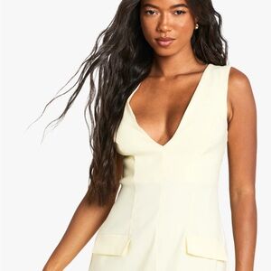 Boohoo Cream Sleeveless Dress